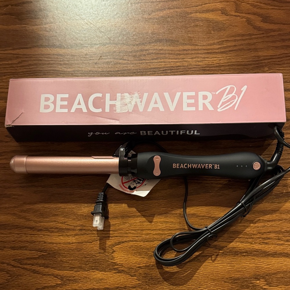 The Beachwaver Co. B1 Curling Iron - Pink and Black NEW w box